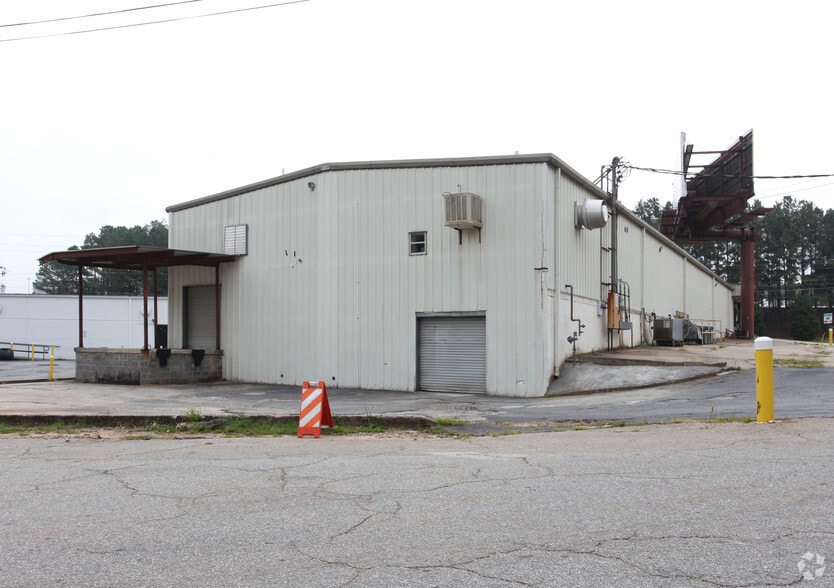 2774 E Ponce De Leon Ave, Decatur, GA à vendre - Photo du bâtiment - Image 2 de 16