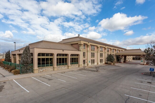 Plus de détails pour 1410 Harrison Rd, Colorado Springs, CO - Services hôteliers à vendre