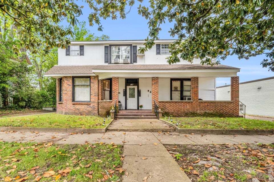 817 College St, Columbus, MS à vendre Photo principale- Image 1 de 24