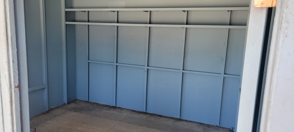 2400 W Florence Ave, Los Angeles, CA à vendre - Photo du bâtiment - Image 3 de 10