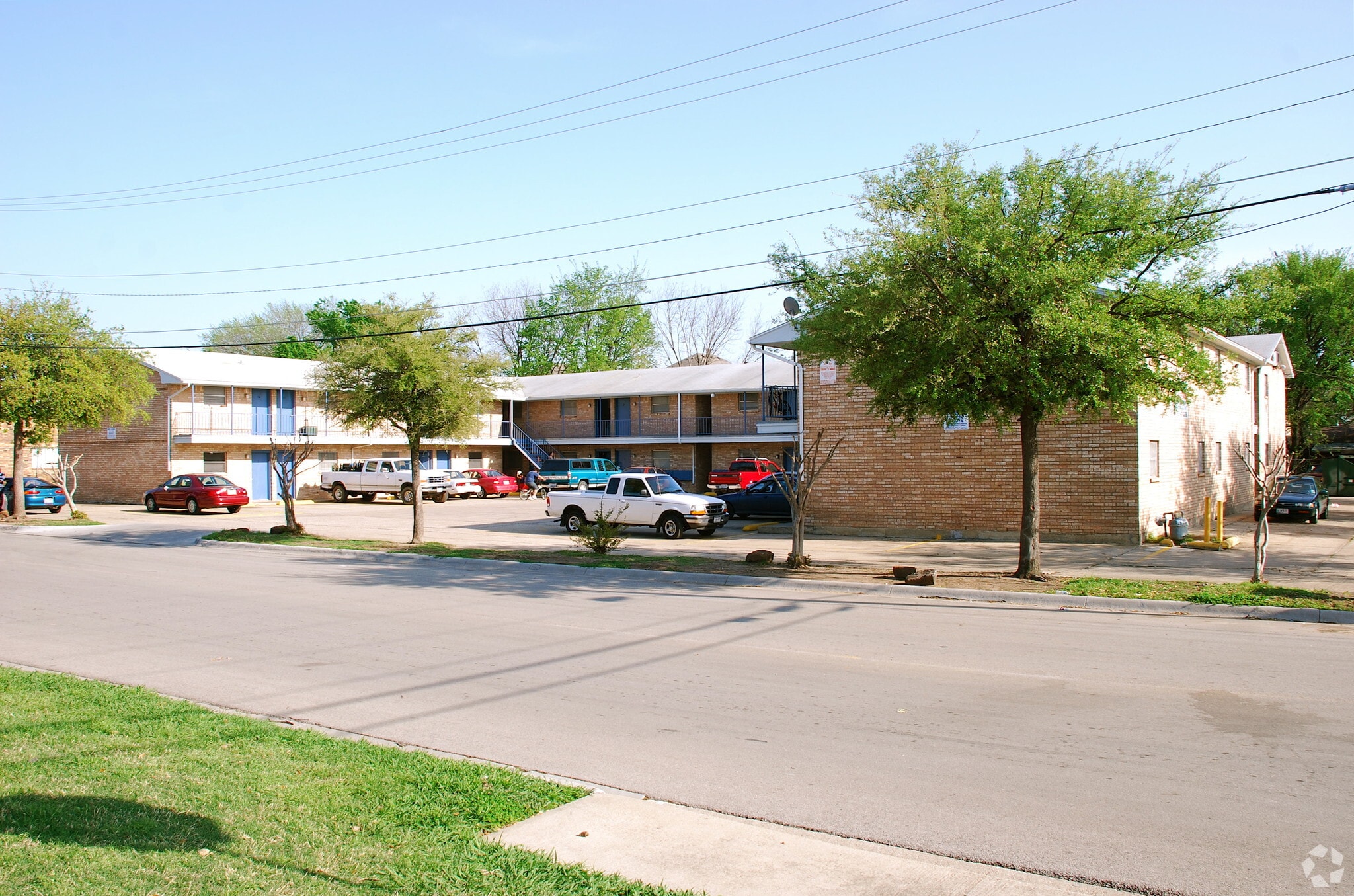 2425 Louise St, Denton, TX for sale Primary Photo- Image 1 of 8