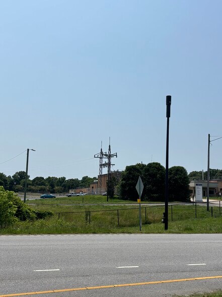 1551 Highway 9 Byp W, Lancaster, SC à vendre - Photo du bâtiment - Image 2 de 14