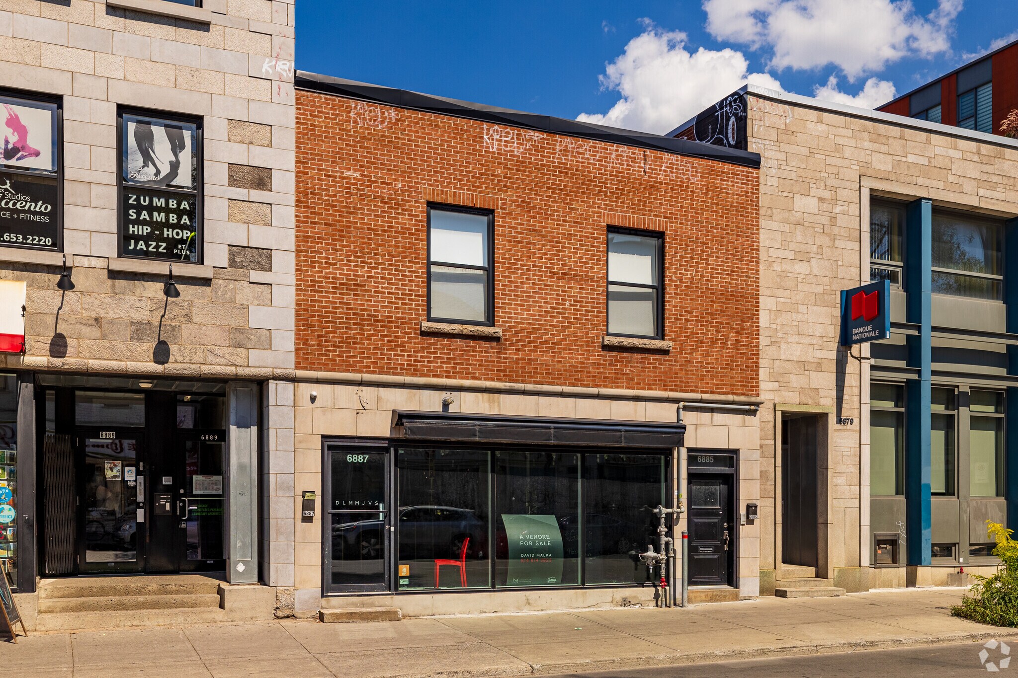 6885-6887 Boul Saint-Laurent, Montréal, QC for sale Primary Photo- Image 1 of 1