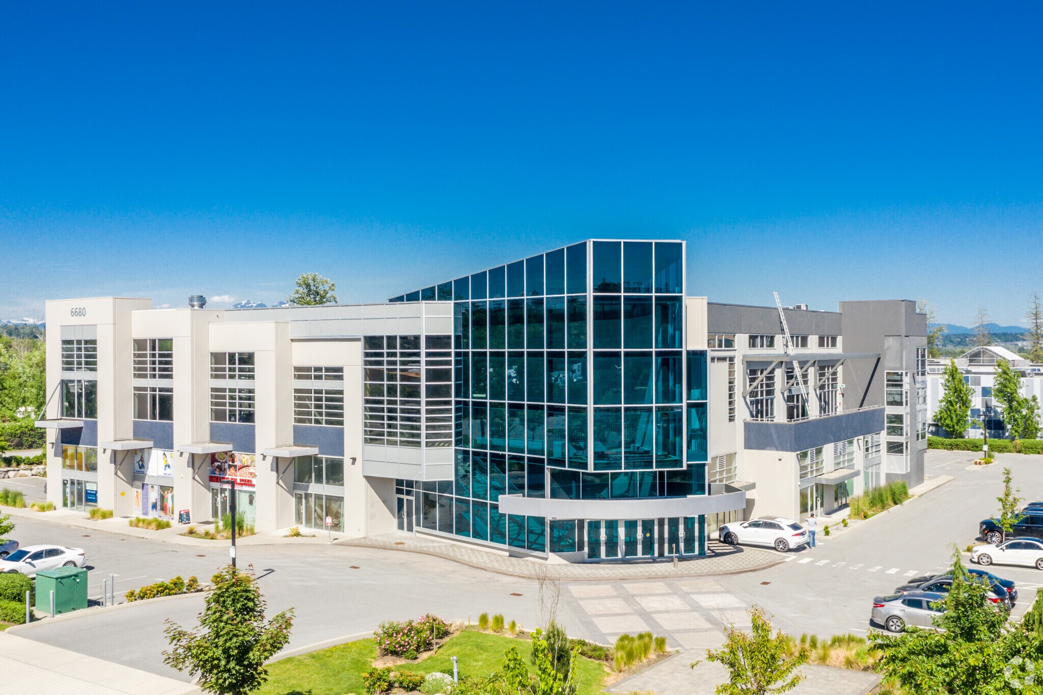 6680 152A St, Surrey, BC à vendre Photo principale- Image 1 de 1