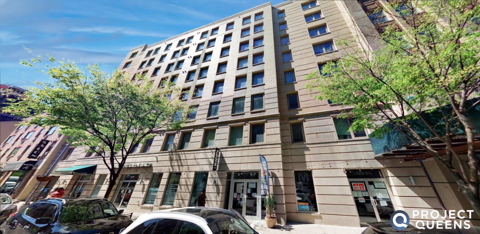 9011 160th St, Jamaica, NY for lease - Building Photo - Image 1 of 6