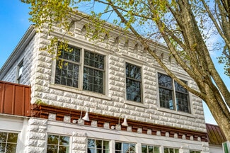 Plus de détails pour 53-55 Newtown Ln, East Hampton, NY - Commerce de détail à vendre