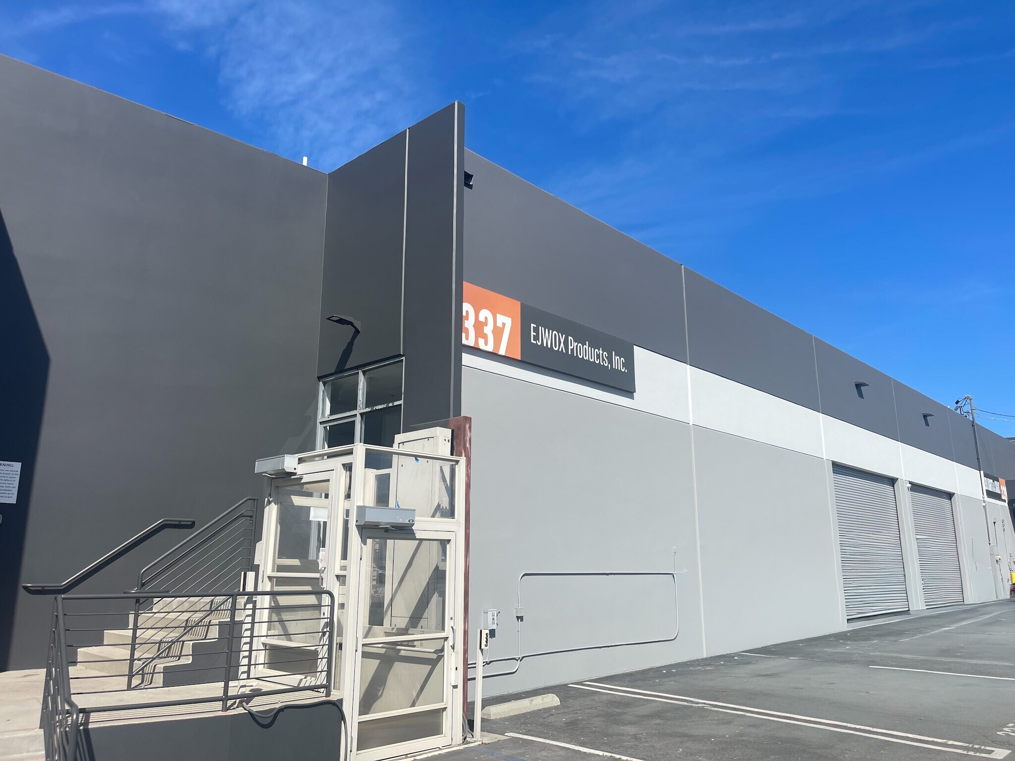 301-445 N Figueroa St, Wilmington, CA for lease Interior Photo- Image 1 of 4