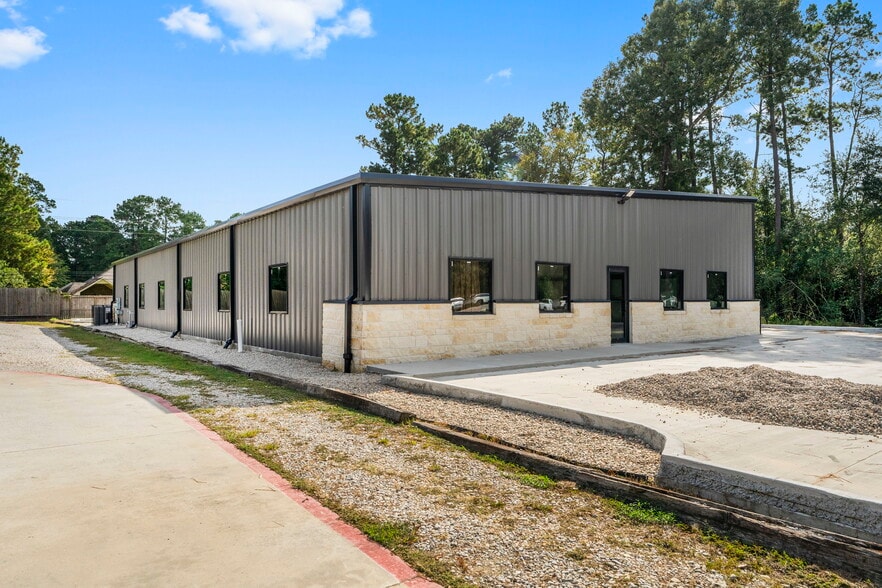 402 Honea Egypt Rd, Magnolia, TX à louer - Photo du bâtiment - Image 3 de 30