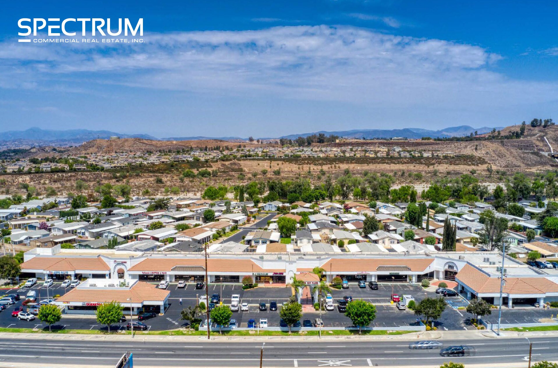 21525 Soledad Canyon Rd, Santa Clarita, CA for lease Building Photo- Image 1 of 9