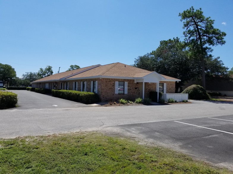 930 Mar Walt Dr, Fort Walton Beach, FL for sale - Other - Image 1 of 1