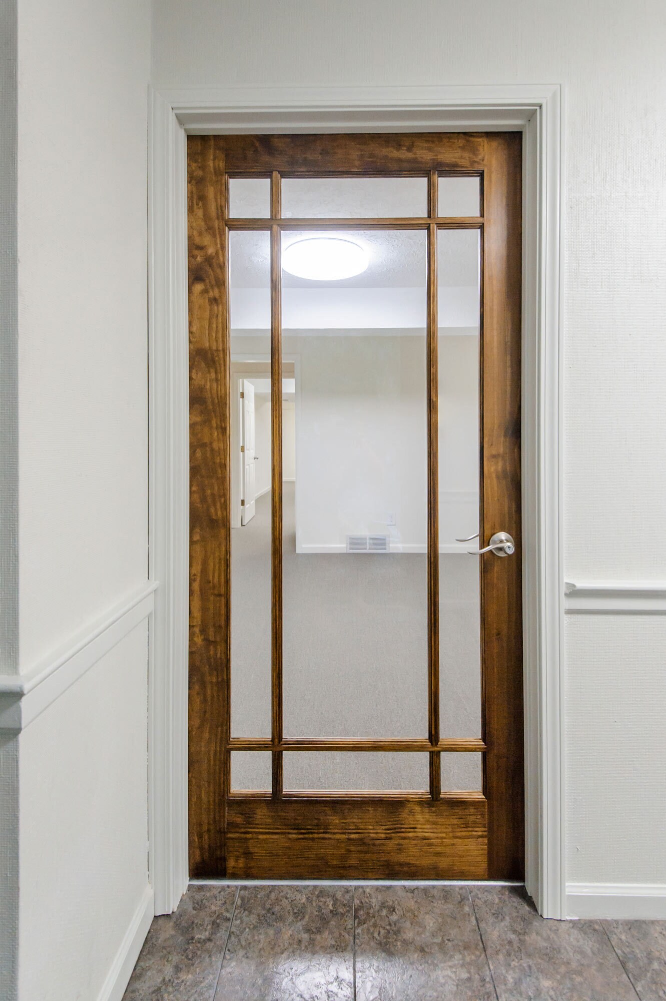 216 E Reynolds Rd, Lexington, KY for lease Interior Photo- Image 1 of 16