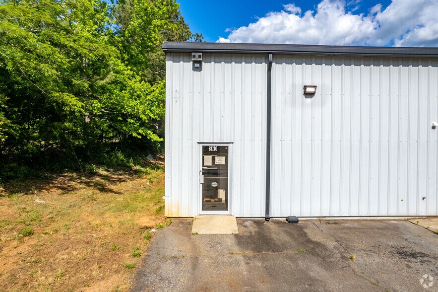 360 Commerce Blvd, Bogart, GA à vendre - Photo du bâtiment - Image 3 de 34