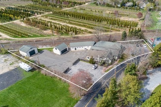 Plus de détails pour 5 Toilsome Ln, East Hampton, NY - Bureau à louer