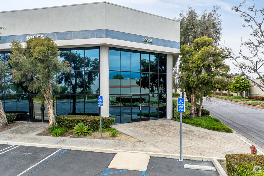 10955 Arrow Rt, Rancho Cucamonga, CA for lease - Building Photo - Image 2 of 7