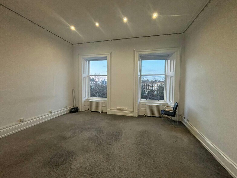 29 Park Circ, Glasgow à louer - Photo du bâtiment - Image 2 de 5