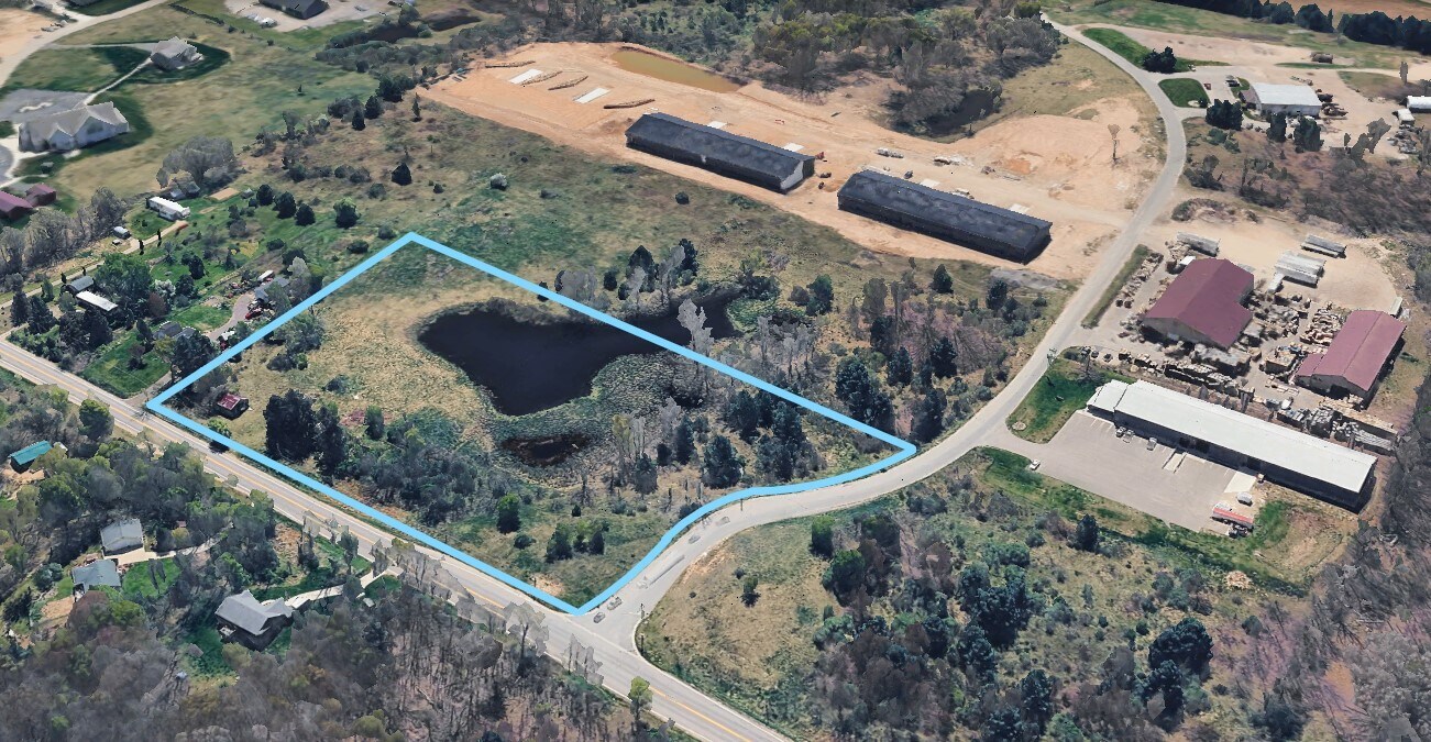 2960 17 Mile Rd, Cedar Springs, MI à vendre Photo du bâtiment- Image 1 de 3