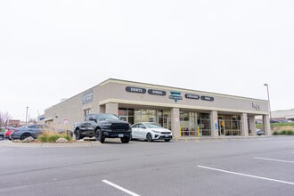5730 S 144th St, Omaha, NE for lease Interior Photo- Image 1 of 10