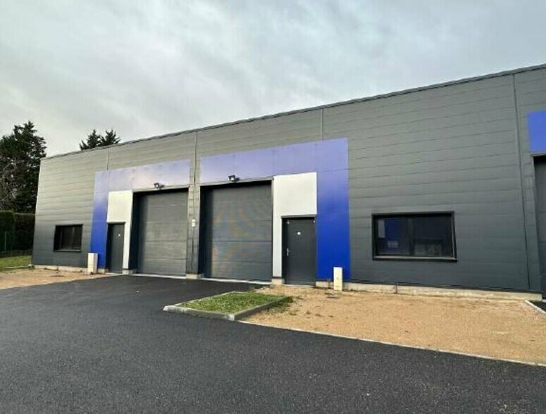 91 Rue Des Vergers, Pommiers for lease - Building Photo - Image 1 of 3