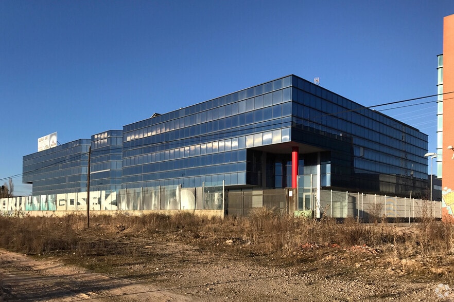 Calle Francisco Medina Mendoza, 41, Cabanillas del Campo, Guadalajara à vendre - Photo principale - Image 1 de 14