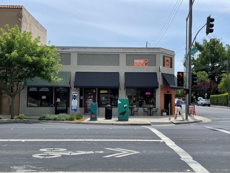 800-806 Main St, Woodland, CA for sale - Building Photo - Image 1 of 9