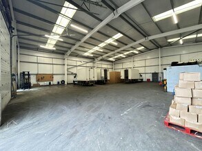 Newark Rd, Peterborough à louer Photo du bâtiment- Image 2 de 12