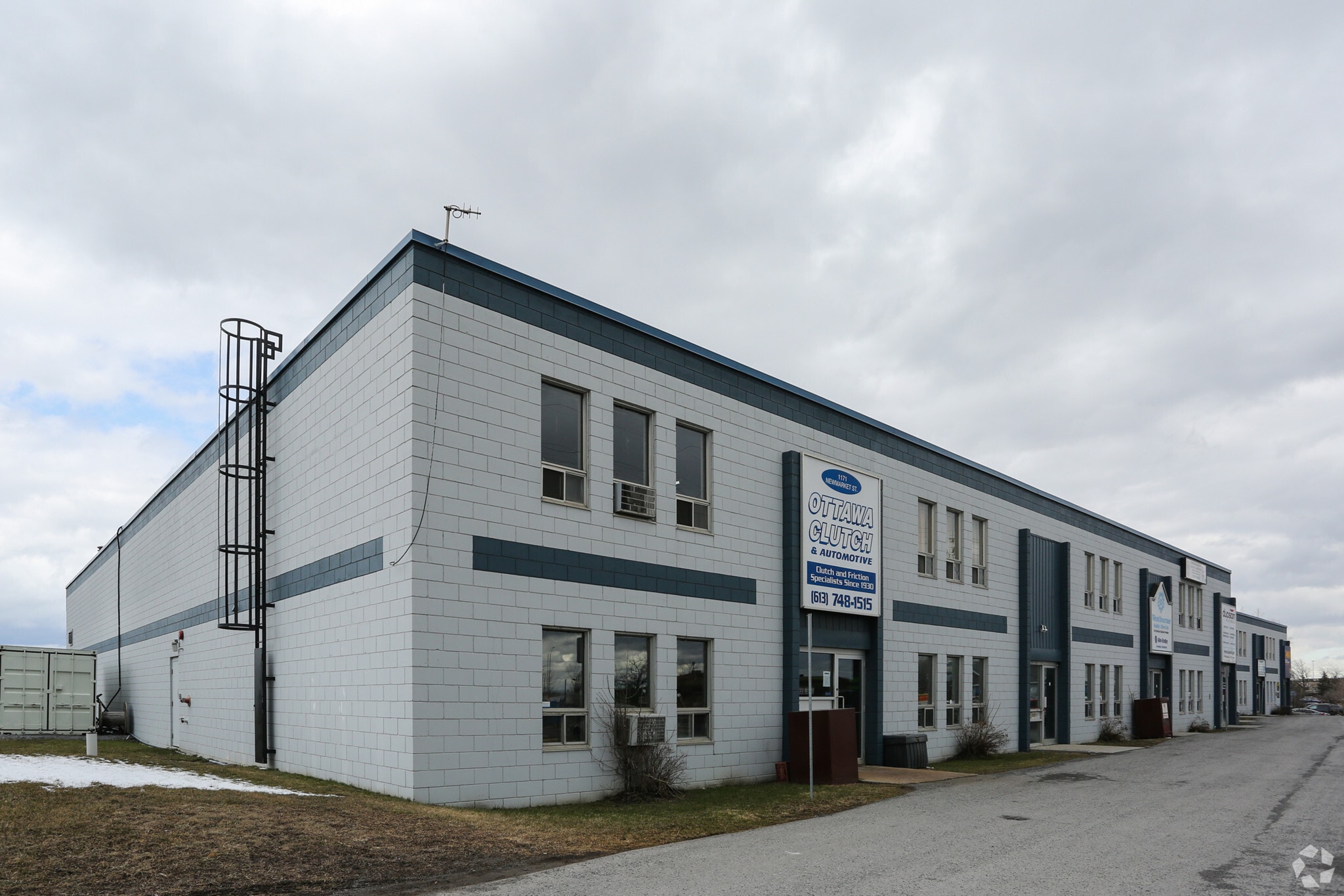 1171-1185 Newmarket St, Ottawa, ON for lease Building Photo- Image 1 of 4