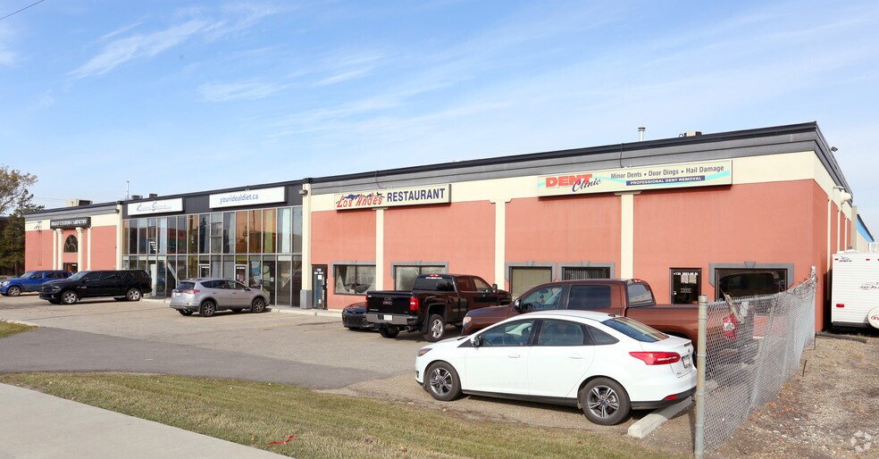 3903 99th St, Edmonton, AB à louer - Photo du bâtiment - Image 3 de 6
