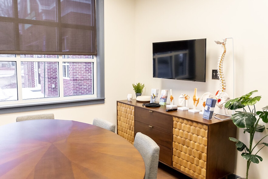 3900 Mary Eliza Trace, Marietta, GA for lease - Interior Photo - Image 2 of 5