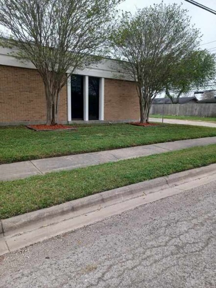 5110 Wilkinson, Corpus Christi, TX à vendre - Photo du b timent - Image 2 de 25