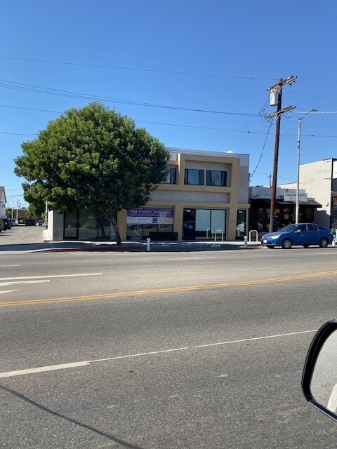 8805-8811 Reseda Blvd, Northridge, CA for lease Primary Photo- Image 1 of 7
