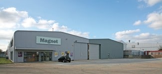 More details for 17-17a Invincible Rd, Farnborough - Retail for Lease