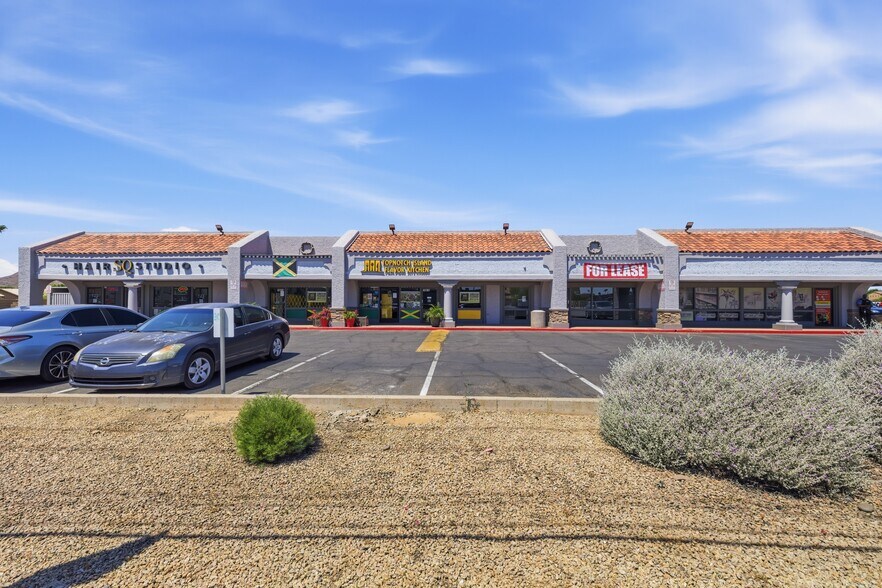 16806-16872 N Cave Creek Rd, Phoenix, AZ for sale - Primary Photo - Image 1 of 23