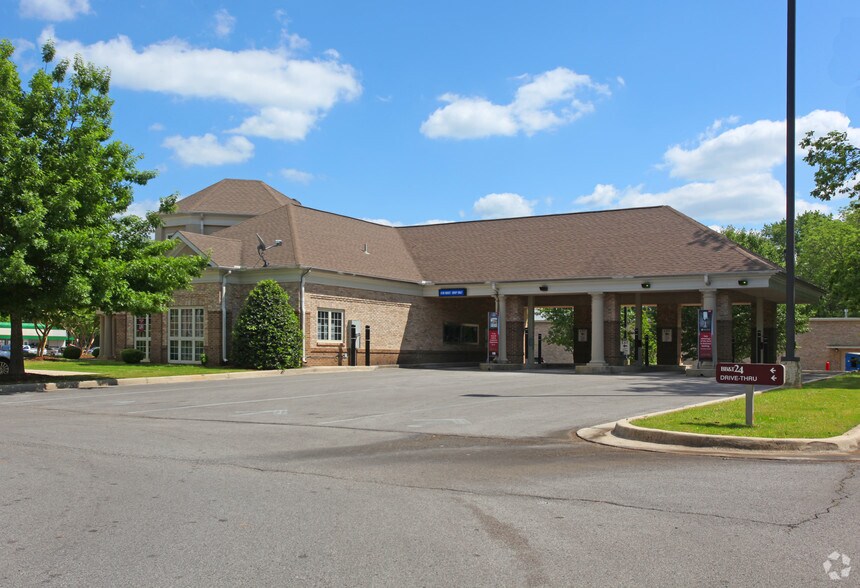 3419 Pulaski Pike, Huntsville, AL à vendre - Photo du bâtiment - Image 2 de 2