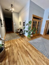 1828 Jefferson St NE, Minneapolis, MN for lease Interior Photo- Image 1 of 4