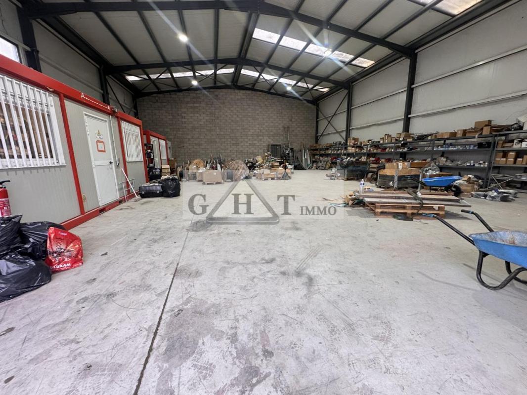 Industrial in Vigneux-sur-Seine for lease Interior Photo- Image 1 of 3