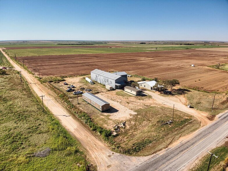 7007 Farm to Market 846, Knott, TX à vendre - Photo du bâtiment - Image 1 de 51
