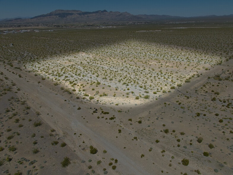 2190 Bell Vista Ave, Pahrump, NV for sale - Aerial - Image 2 of 12