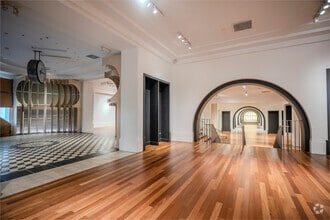 256 Grant Ave, San Francisco, CA for lease Interior Photo- Image 2 of 3