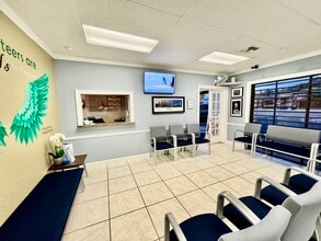 4257 W Kennedy Blvd, Tampa, FL for lease Interior Photo- Image 2 of 23