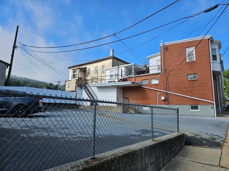 17 N 23rd St, Reading, PA for sale - Building Photo - Image 2 of 7