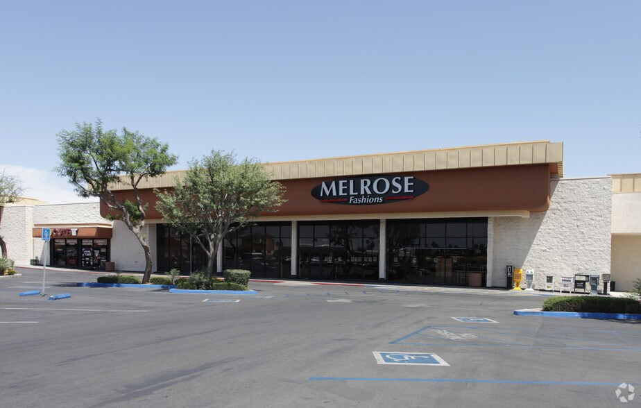 82152-82154 US Highway 111, Indio, CA à vendre - Photo principale - Image 1 de 3