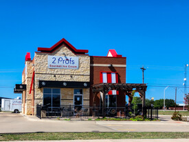 1989 Hwy 351, Abilene TX - Restaurant avec service au volant