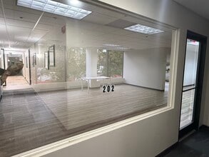 420 Columbus Ave, Valhalla, NY for lease Interior Photo- Image 2 of 26