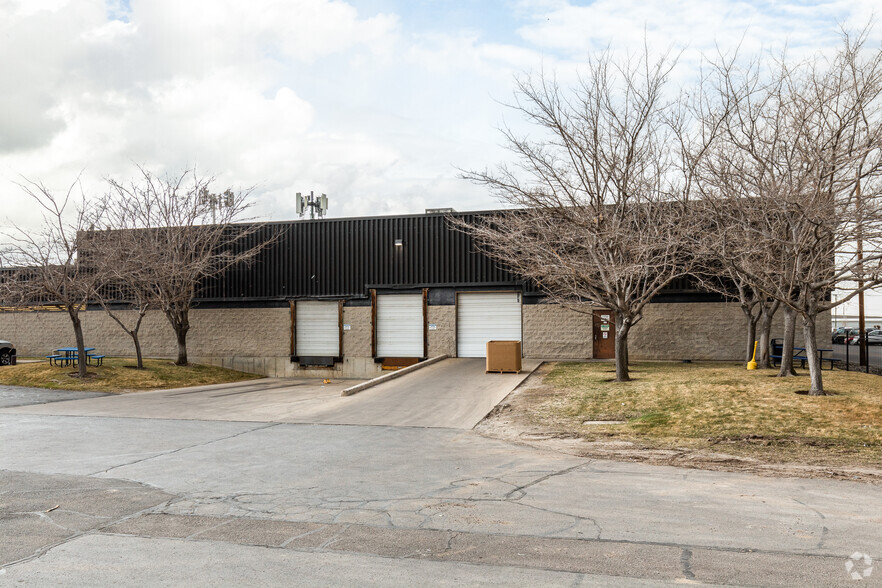 236 N 2200 W, Salt Lake City, UT for lease - Building Photo - Image 3 of 4