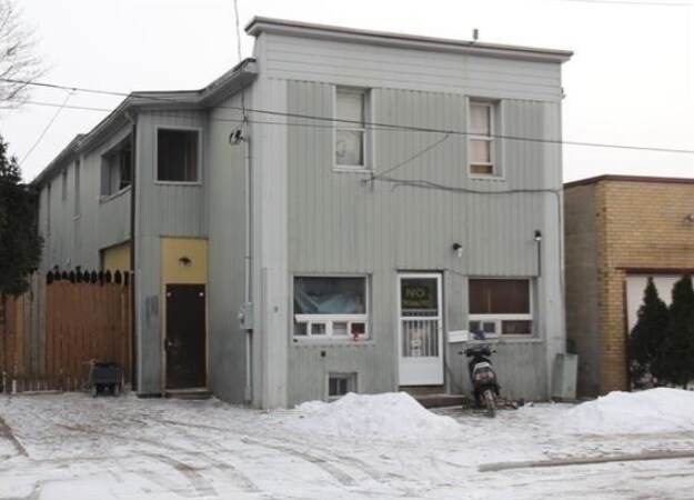 9 Albert St, Welland, ON à vendre - Photo principale - Image 1 de 1