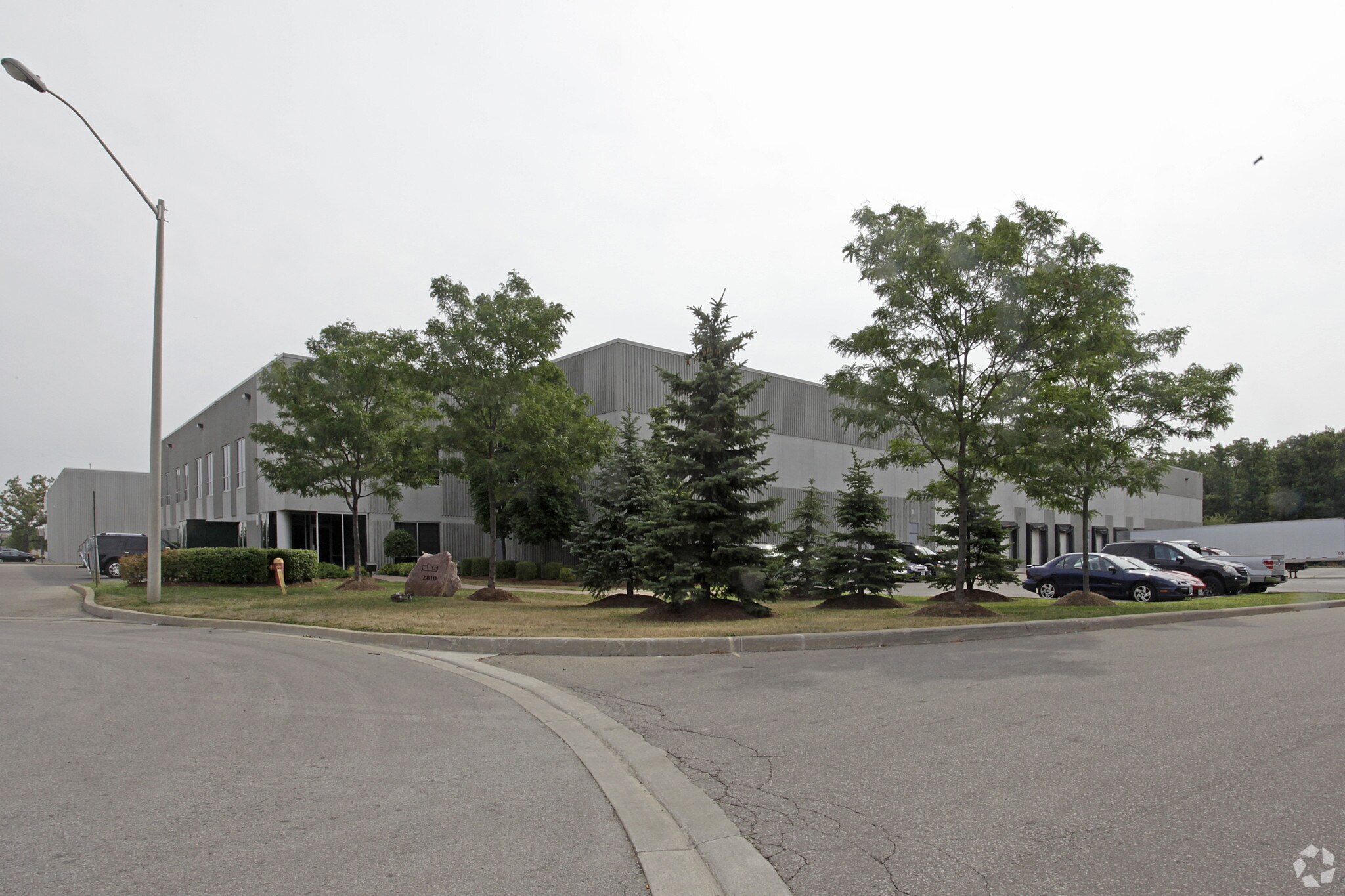 2810 Coventry Rd, Oakville, ON à vendre Photo principale- Image 1 de 1