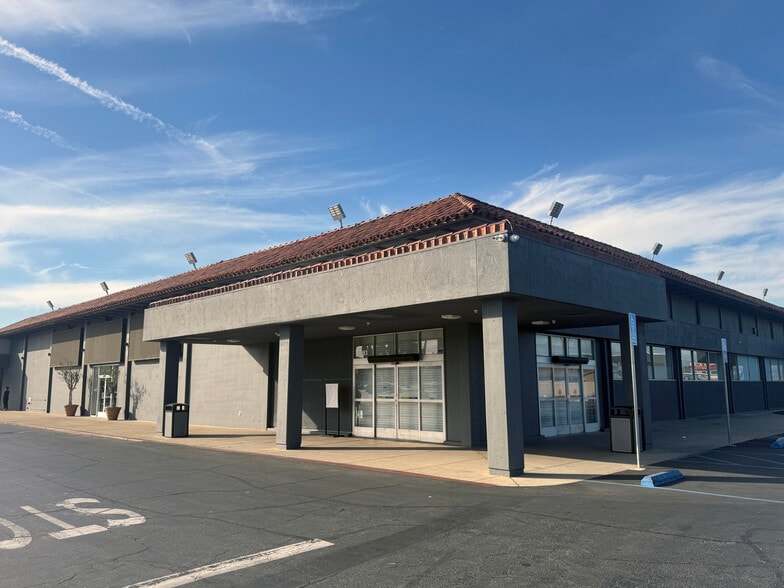 18881 Colima Rd, Rowland Heights, CA for lease - Building Photo - Image 2 of 8