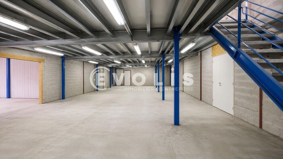 Flex in Ivry Sur Seine for sale - Interior Photo - Image 2 of 5