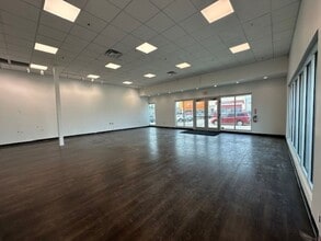 200 Running Hill Rd, South Portland, ME for lease Interior Photo- Image 2 of 9