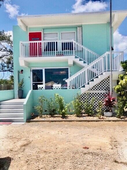 74450 Overseas Hwy, Islamorada, FL à vendre - Photo principale - Image 1 de 6
